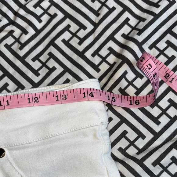 Calvin Klein Women's Cream Straight Leg  Stretch Jeans - Picture 9 of 12